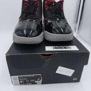 Size 4.5 (GS) - Jordan Stay Loyal Mid Bred BS784